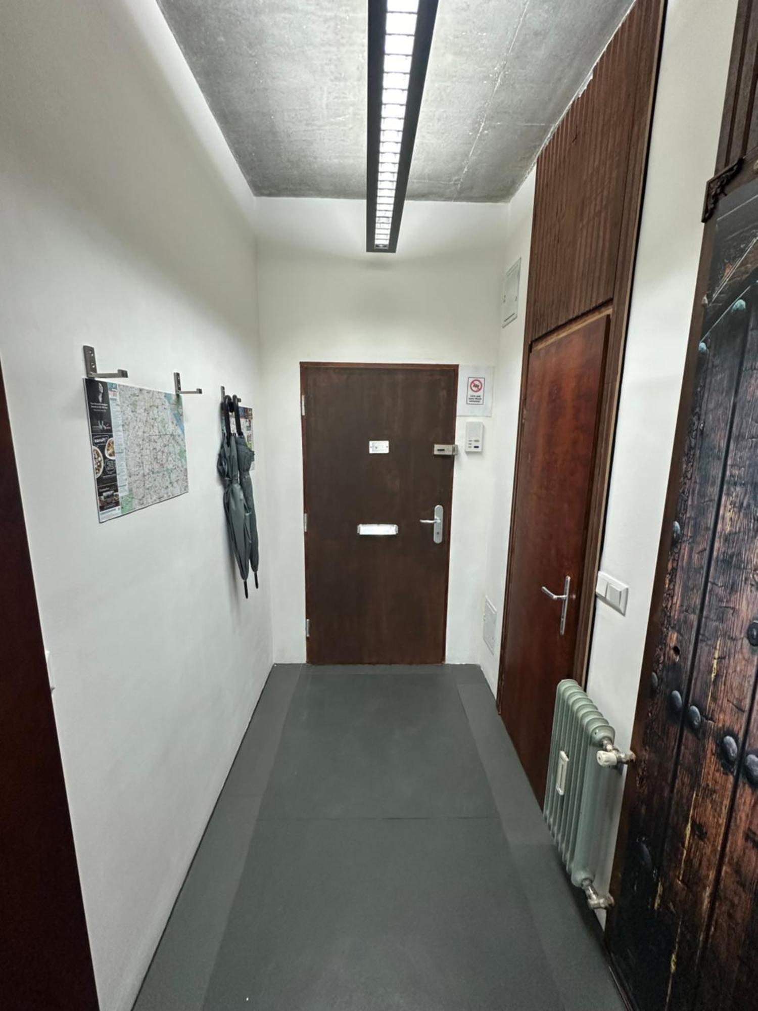 Apartment Am Schwedenplatz Вена Экстерьер фото